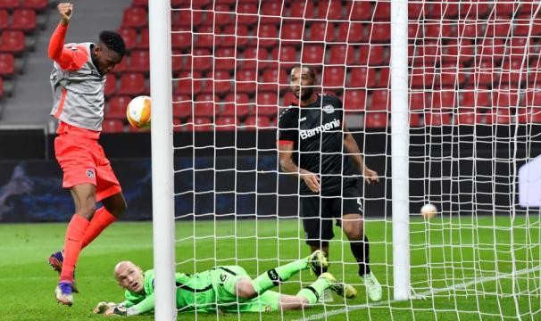 新2网址-秦游夏：德国门将后继乏人，练脚法真比练扑救重要？