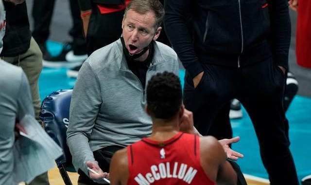 新2网址平台注册登录-名记爆料五大教头帅位不稳 雄鹿不进东决必换帅！